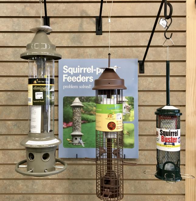 wbu eliminator squirrel proof bird feeder manuale